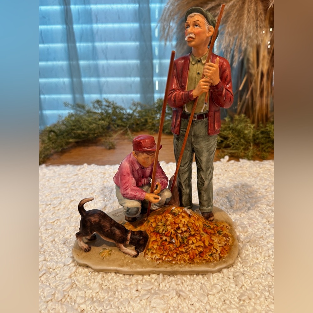 Gorham Norman Rockwell Inspired Figurine